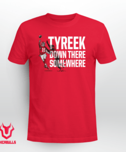 Patrick Mahomes Tyreek Down There Somewhere Tee Shirt