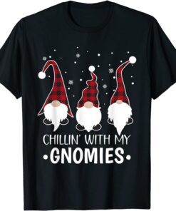 Chillin With My Gnomies Buffalo Plaid Gnome Christmas Pajama T-Shirt