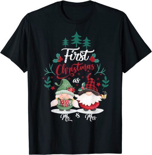 Christmas couple, First Christmas as Mr and Mrs, New couple T-Shirt