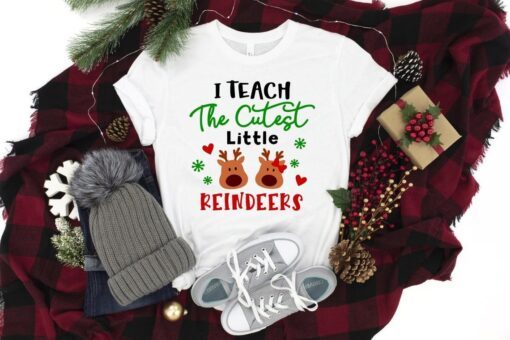 I Teach Cutest Little Reındeers Christmas Teacher Tee Shirt