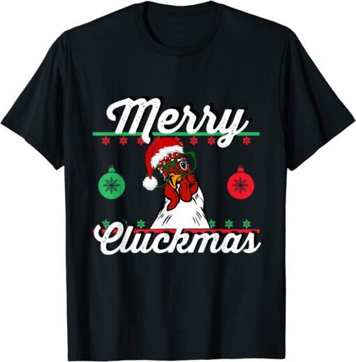 Merry Cluckmas Funny Chicken Christmas Retro Vintage Tee Shirt