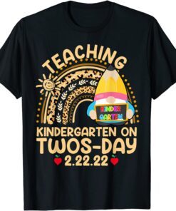 Boho Rainbow Gnome Teaching Kindergarten On Twosday 2.22.22 Tee Shirt