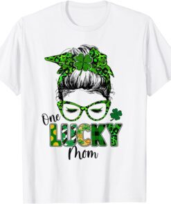 One Lucky Mom Messy Bun Shamrock St Patrick's Day Tee Shirt