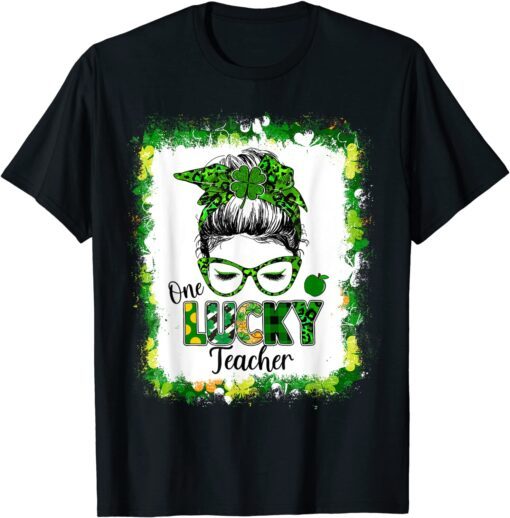 One Lucky Teacher Messy Bun Shamrock St Patrick's Day T-Shirt