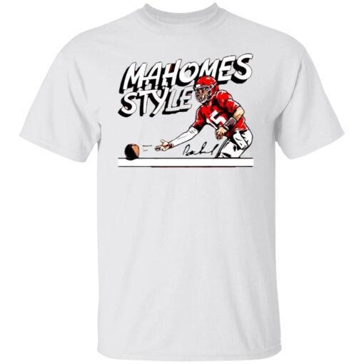 Patrick Mahomes Mahomes Style Signature Tee shirt