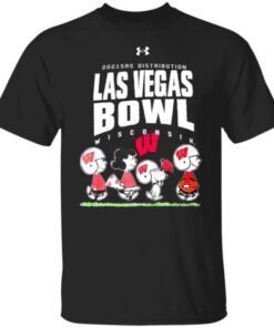 Snoopy Team Wisconsin Badgers Champions 2021 2022 Las Vegas Bowl New Tee Shirt