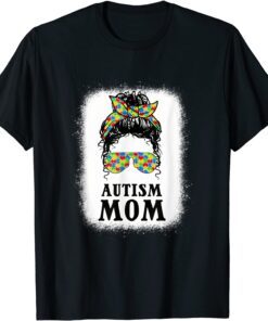 Autism Mom Curly Messy Bun Autism Awareness Mom Black Women Tee Shirt