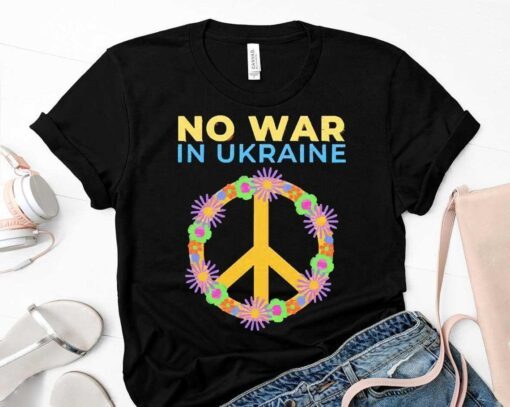 I Stand With Ukraine Peace No War Ukraine Tee Shirt