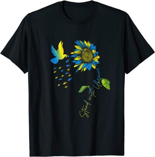 Peace in Ukraine Dove. Stand with Ukraine. Sunflower Ukraine Peace Ukraine T-Shirt