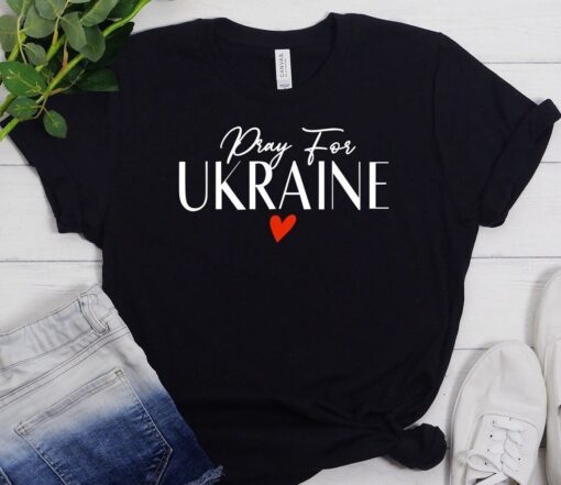Anti Putin Pray For Ukraine Stand with Ukraine shirt