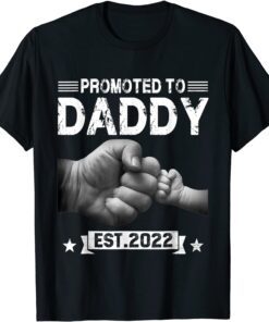 Promoted To Daddy Est.2022 Retro Fathers Day New Dad Tee Shirt