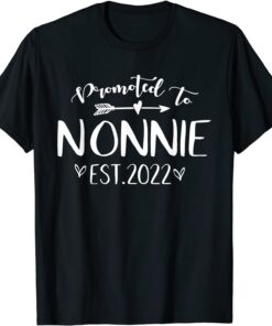 Promoted to Nonnie Est 2022 Mothers Day Grandma Tee Shirt