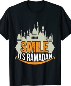 Smile its Ramadan Cool Islamic Ramadan saying Muslim Eid Tee Shirt