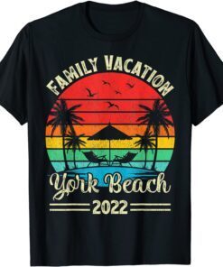 Vintage Retro Family Vacation 2022 Maine York Beach Tee Shirt