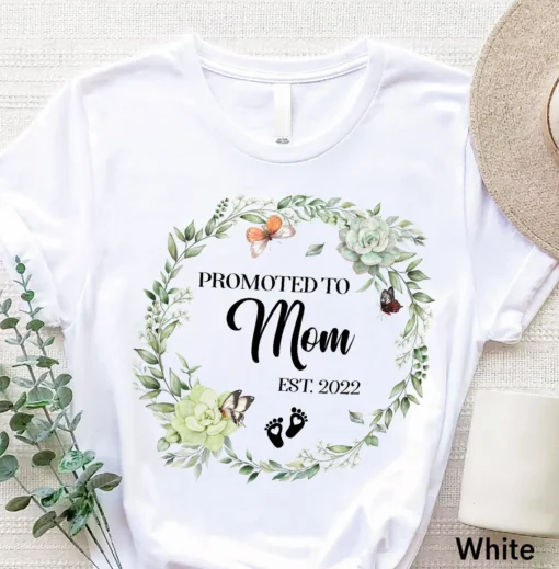 Promoted To Mom 2022 Floral Butterfly Mother's Day Tee Shirt