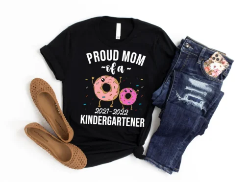 Proud Mom of a Kindergartener Mother's Day Tee Shirt