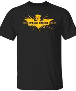 Trump the orange knight rises Tee Shirt