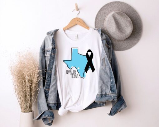 Pray for Uvalde Texas, Protect Our Kids Not Guns Tee Shirt