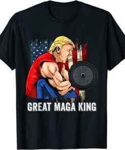 Vintage Old The Great MAGA King Ultra MAGA Patriotic Flag US Tee Shirt