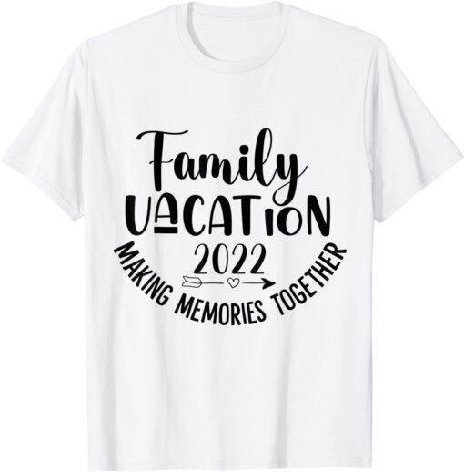 Vintage Family Trip Summer Vacation Beach 2022 Tee Shirt