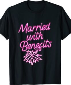 Married With Benefits Swinger Pineapple Retro T-Shirt