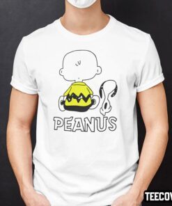 Peanus Charlie Brown Snoopy Dog Tee Shirt