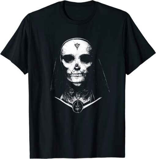 Dark gothic satanic witchcraft blackcraft Wicca - Halloween Tee Shirt