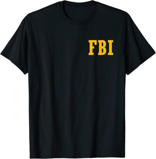 FBI 'raids' former US president Trump's house Tee Shirt