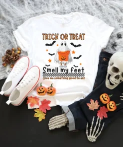 Smell My Feet, Trick or Treat Halloween Tee Shirt