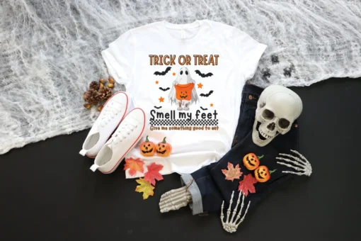 Smell My Feet, Trick or Treat Halloween Tee Shirt