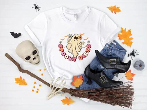 Spooky Babe Halloween T-Shirt