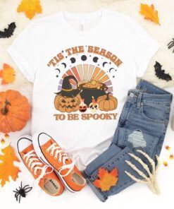 Tis The Season To Be Spooky Halloween T-Shirt