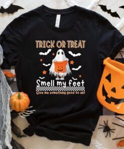 Trick Or Treat Smell My Feet Halloween Tee Shirt