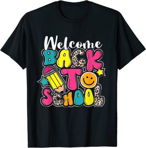 Welcome Back to School Happy First Day of School Teacher Classic Shirt