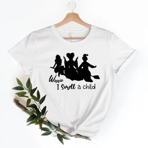 Winnie I Smell A Child Maternity Halloween Tee Shirt