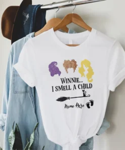 Winnie I Smell A Child Pregnancy Halloween Tee Shirt