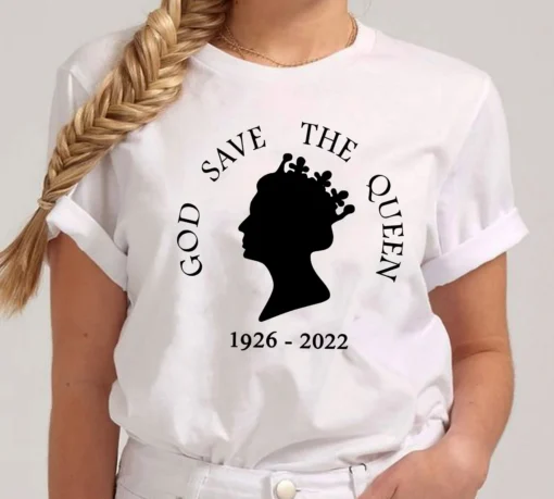 God Save The Queen Rip Queen Elizabeth 1926-2022 End Of The Era Tee Shirt