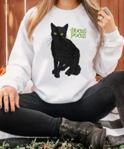 Hocus Pocus Thakery Binx Halloween Black Cat Tee Shirt