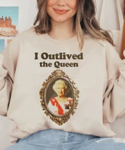 I Outlived Queen Elizabeth II Thanks For The Memories 1926-2022 Tee Shirt