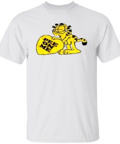 Pee on me garfield 2022 Tee shirt