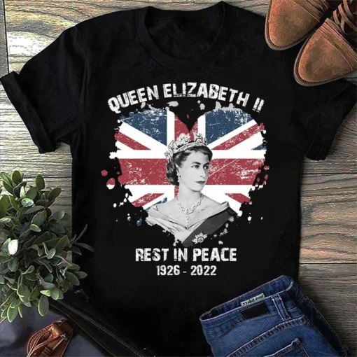 Queen Elizabeth ll Rest In Peace 1926-2022 Tee Shirt