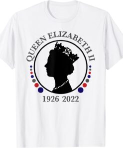 Queen Elizabeth's II Bristish Emblem Queen Of England 2022 Tee Shirt