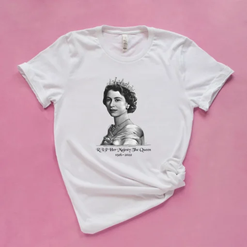 RIP Her Majesty The Queen 1926-2022 Queen Of England Tee Shirt