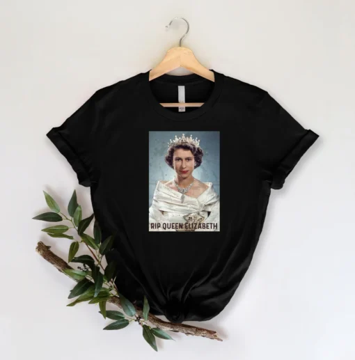 RIP Queen Elizabeth 1926-2022 End Of An Era Tee Shirt