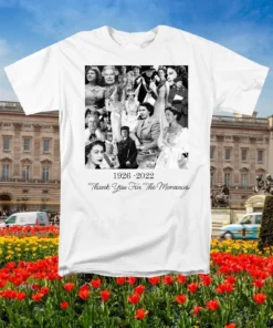 RIP Queen Elizabeth 1926-2022 Thanks For The Memories Tee Shirt