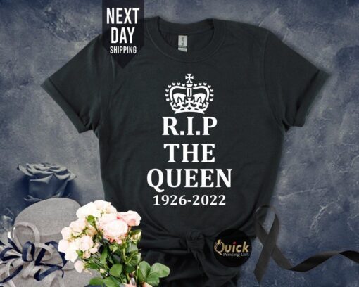 Rest in Peace the Queen Her Majesty Queen Elizabeth Tee Shirt