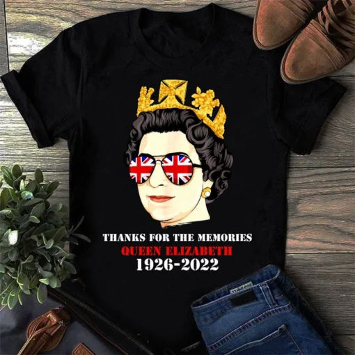 Thank You For The Memories Queen Elizabeth 1926-2022 End Of An Era Tee Shirt