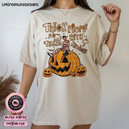 Trick Or Treat People With Kindness Halloween Tee shirt