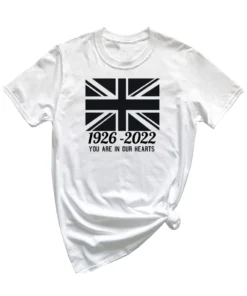 You Are in Our Hearts Queen Elizabeth II 1926-2022 T-Shirt