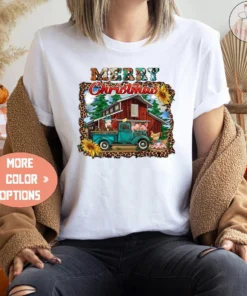 Country Red Barn Farm Animals Cow Chicken Merry Christmas Tee shirt
